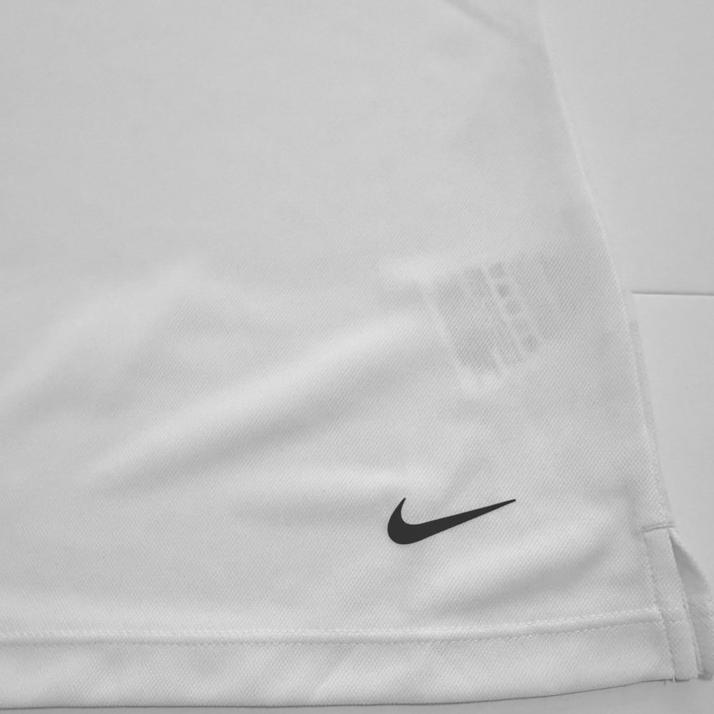 NWT Nike Women's White Short Sleeve Golf Polo Shirt, Sizes S and M - Picture 5 of 10